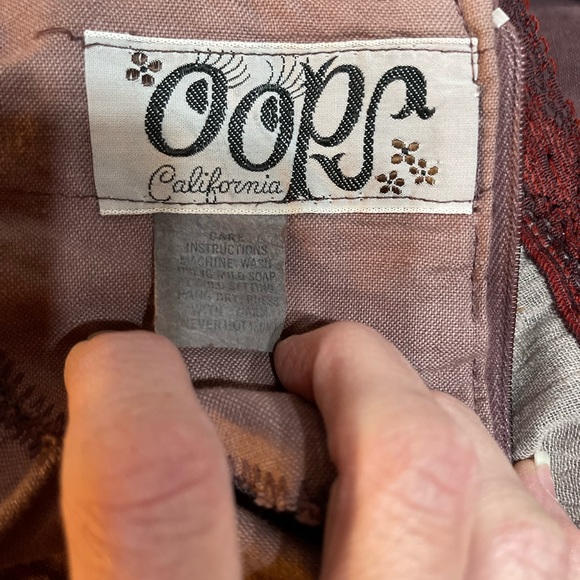 Vintage Oops Dress - Picture 3 of 4